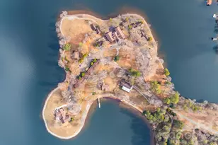 6692 Valwood Rd, Conover, NC 28613 - Photo 3