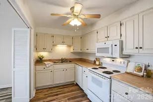 1300 Reece Rd, Charlotte, NC 28209 - Photo 11