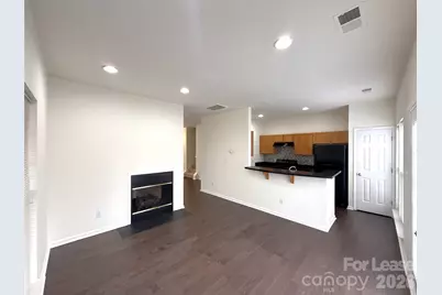 3038 Uxbridge Woods Court, Charlotte, NC 28205 - Photo 5