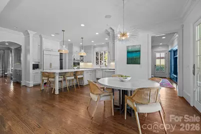 3907 Foxcroft Road, Charlotte, NC 28211 - Photo 17