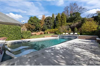 3907 Foxcroft Road, Charlotte, NC 28211 - Photo 45