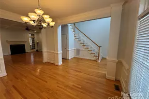 112 Silver Cliff Dr, Mount Holly, NC 28120 - Photo 3