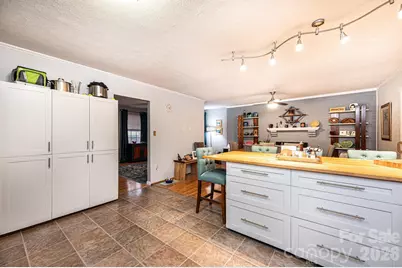 802 Woodbine Place NE, Lenoir, NC 28645 - Photo 19