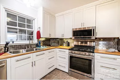 802 Woodbine Place NE, Lenoir, NC 28645 - Photo 17