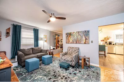 802 Woodbine Place NE, Lenoir, NC 28645 - Photo 11