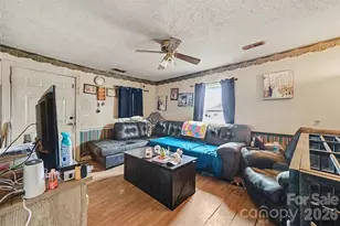 1477 Flat Creek Rd, Lancaster, SC 29720 - Photo 11