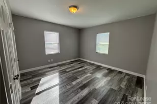 715 Grover St, Gastonia, NC 28054 - Photo 9