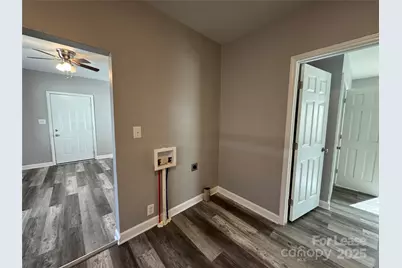 715 Grover Street, Gastonia, NC 28054 - Photo 5