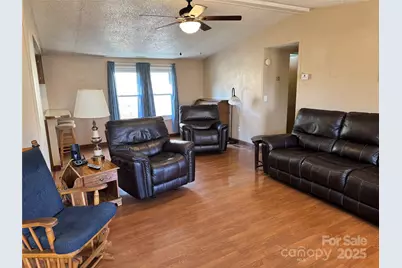 2448 Christopher Road, Morganton, NC 28655 - Photo 5