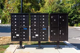 2525 Oakdale Rd, Charlotte, NC 28216 - Photo 11