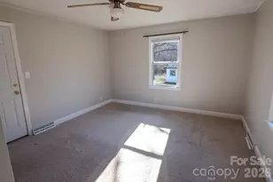 2113 W Randolph Rd, Shelby, NC 28150 - Photo 19