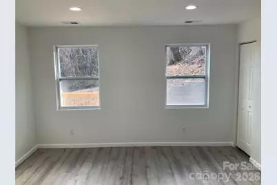 841 B Charlotte Highway, Fairview, NC 28730 - Photo 17