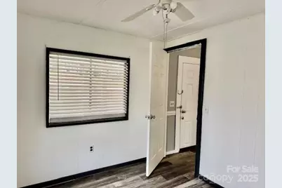 350 39th Street Place SW, Hickory, NC 28602 - Photo 15