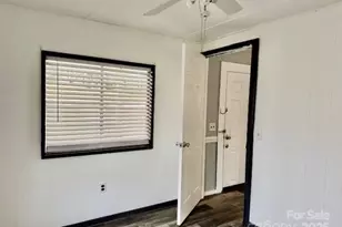 350 39th St Pl SW, Hickory, NC 28602 - Photo 15