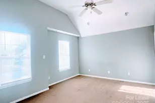 8415 Alicia Brittany Ln, Charlotte, NC 28212 - Photo 15