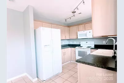 8415 Alicia Brittany Lane, Charlotte, NC 28212 - Photo 5