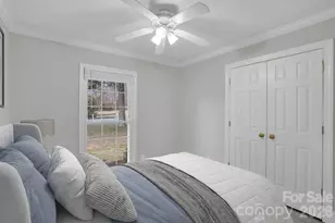 9715 Starwood Dr, Charlotte, NC 28215 - Photo 21