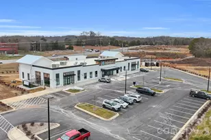 9715 Starwood Dr, Charlotte, NC 28215 - Photo 29