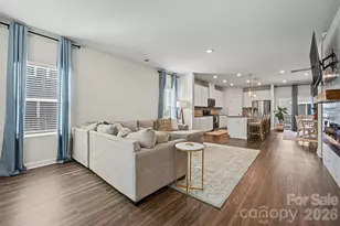 4012 Yucca Aly, Charlotte, NC 28217 - Photo 5