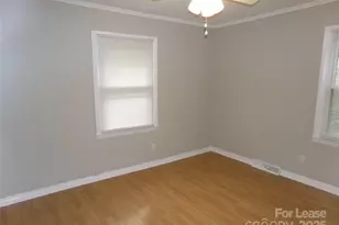 716 Brown Ave, Albemarle, NC 28001 - Photo 9