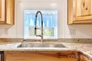 76 Ed Sneed Dr, Marion, NC 28752 - Photo 5