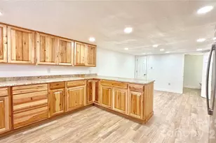 76 Ed Sneed Dr, Marion, NC 28752 - Photo 7