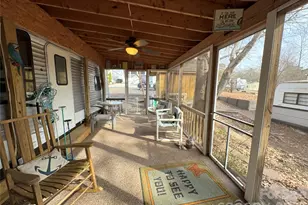 110 Sycamore St, New London, NC 28127 - Photo 5