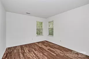 5028 Silabert Ave, Charlotte, NC 28205 - Photo 9