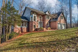 214 Blake Mountain Cir, Asheville, NC 28803 - Photo 3