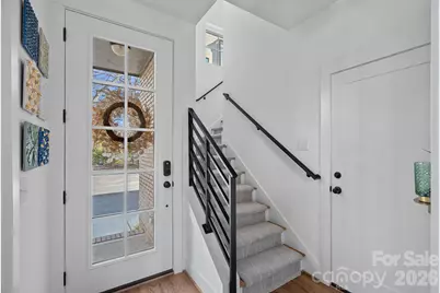 824 Madison Glen Lane, Charlotte, NC 28209 - Photo 5