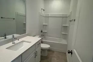 9458 Senator Royall Dr, Charlotte, NC 28262 - Photo 17