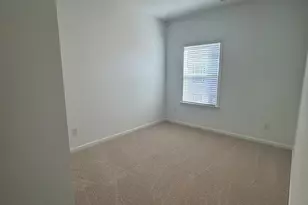 9458 Senator Royall Dr, Charlotte, NC 28262 - Photo 19