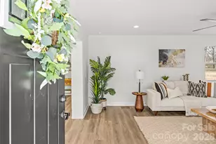 820 Dale Ave, Charlotte, NC 28216 - Photo 5