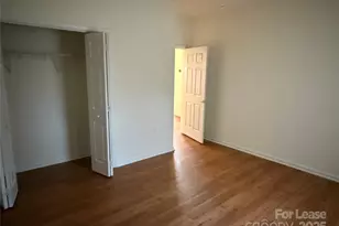 7167 Somerset Springs Dr, Charlotte, NC 28262 - Photo 7