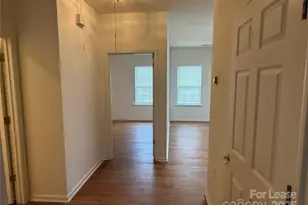 7167 Somerset Springs Dr, Charlotte, NC 28262 - Photo 3