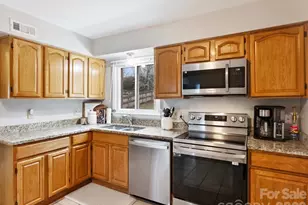 10233 Fairway Ridge Rd, Charlotte, NC 28277 - Photo 27