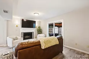 10233 Fairway Ridge Rd, Charlotte, NC 28277 - Photo 17