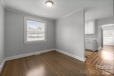 3724 Commonwealth Avenue, Charlotte, NC 28205 - Photo 9