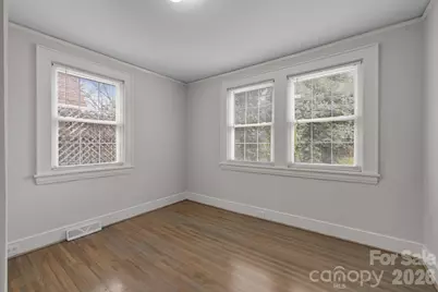 3724 Commonwealth Avenue, Charlotte, NC 28205 - Photo 17