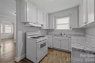 3724 Commonwealth Avenue, Charlotte, NC 28205 - Photo 11