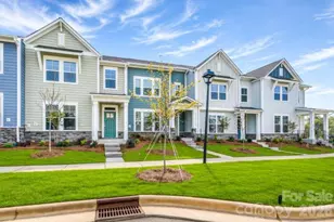 10116 Mamillion Dr, Huntersville, NC 28078 - Photo 3