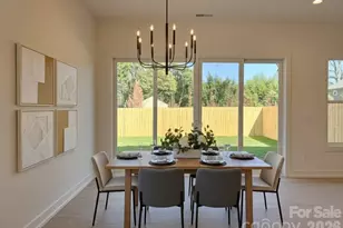 3926 Sarah Dr, Charlotte, NC 28217 - Photo 7