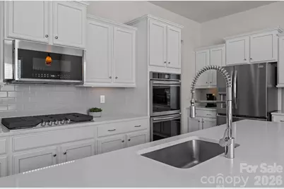 1016 Dali Boulevard, Mount Holly, NC 28120 - Photo 9