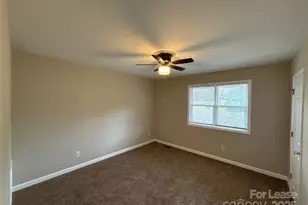 1613 N Sharon Amity Rd, Charlotte, NC 28205 - Photo 9