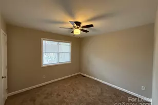 1613 N Sharon Amity Rd, Charlotte, NC 28205 - Photo 11