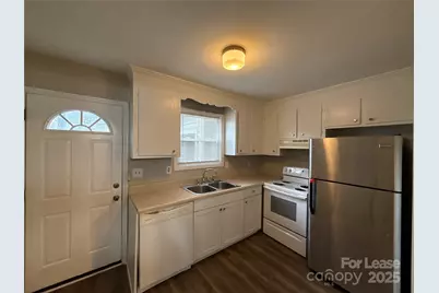 1613 N Sharon Amity Road #H, Charlotte, NC 28205 - Photo 5