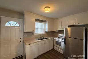 1613 N Sharon Amity Rd, Charlotte, NC 28205 - Photo 5