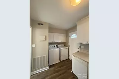 1613 N Sharon Amity Road #H, Charlotte, NC 28205 - Photo 7