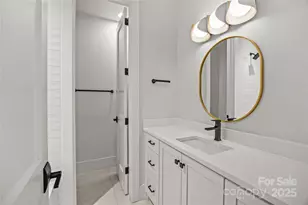 1607 Tippah Park Ct, Charlotte, NC 28205 - Photo 21