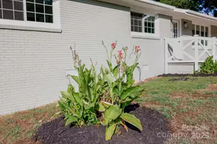 2518 Cove Creek Dr, Gastonia, NC 28056 - Photo 35